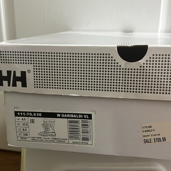 HELLY HANSEN “W GARIBALDI VL” BOOTS, LIGHT GREY/ ALLOY/ NIMBUS CLOUD.US SIZE 6.5 - Picture 2 of 6